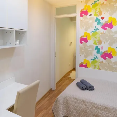 Todor Vlaykov Apartment, 10 Min Walk To Varna Center * Varna